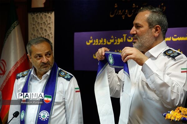 نشست سرپرست وزارت آموزش و پرورش با هیات امنای سازمان دانش‌آموزی