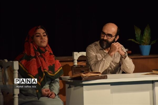 اجرای سری دوم تئاتر «تکه‌های سنگین سرب»