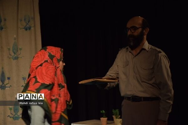اجرای سری دوم تئاتر «تکه‌های سنگین سرب»