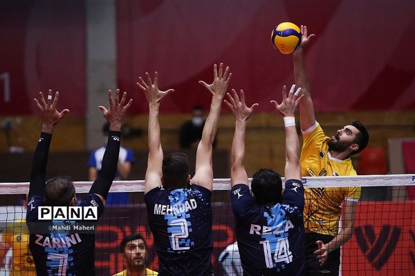 لیگ برتر والیبال فولاد مبارکه سپاهان و پیکان