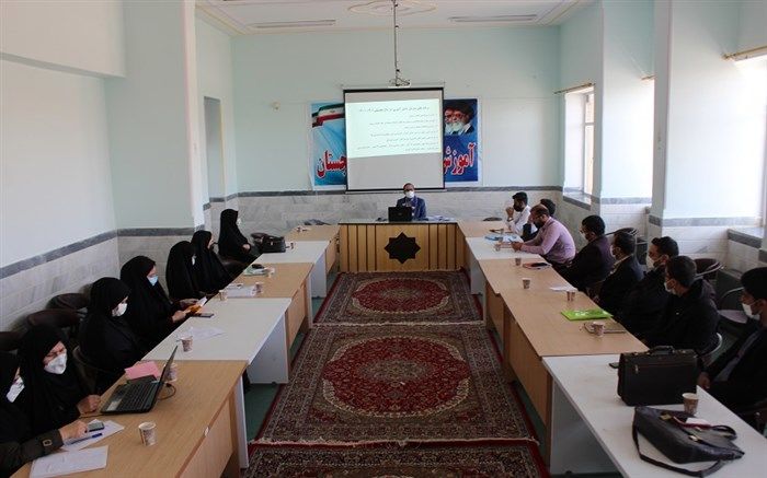 هر مدرسه‌ای نیاز به فعالیت مربی پیشتاز دارد