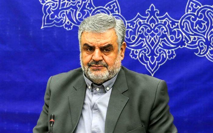 معادل‌های واژگان غربی، متناسب با فضای معنایی آموزشی انتخاب شوند