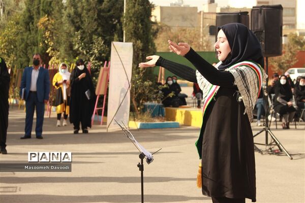 آیین نواختن زنگ استکبارستیزی در مدارس فارس