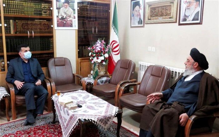 دیدار مدیرکل آموزش وپرورش استان اصفهان با امام جمعه استان