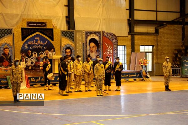 مراسم بزرگداشت شهدای دانش آموز و روز 13 آبان ناحیه یک