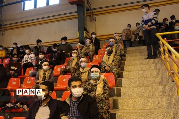 مراسم بزرگداشت شهدای دانش آموز و روز 13 آبان ناحیه یک