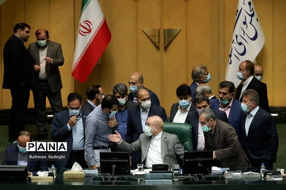 موافقت نمایندگان با تفحص از نحوه تخصیص ارز ۴۲۰۰ تومانی