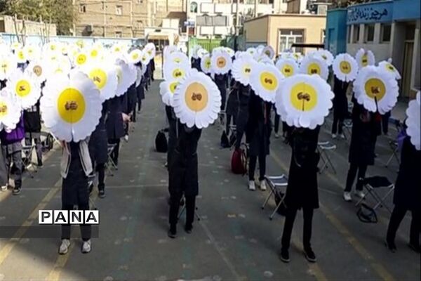 آمادگی دانش‌آموزان پیشتاز شهرستان قدس برای اجرای مانور تشکیلاتی