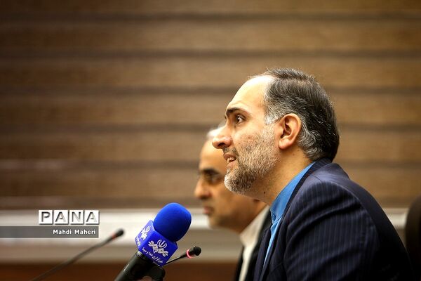 نشست خبری برنامه‌های تحولی دولت سیزدهم در حوزه فرهنگ عمومی
