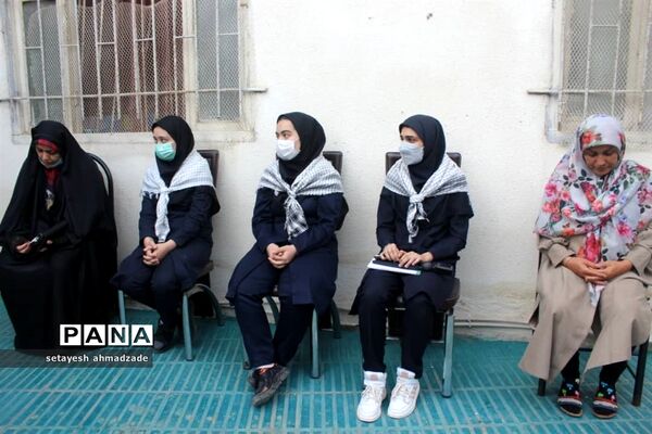 برنامه‌های هفته بسیج دانش‌آموزی در دبیرستان شاهد گلوگاه