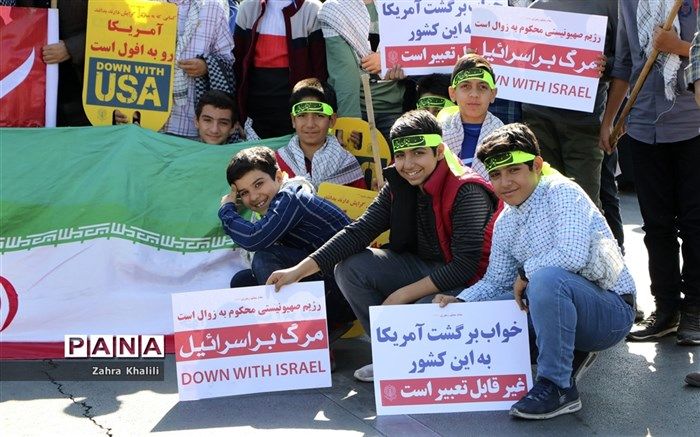 تسخیر لانه جاسوسی خط سازش را در کشور به حاشیه برد