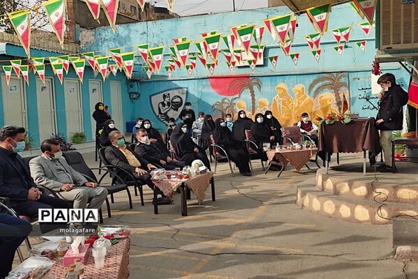 نواختن زنگ استکبار ستیزی در منطقه 10