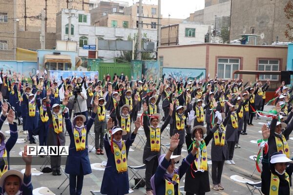مانور بزرگ فرزندان روح الله زنگ استکبارستیزی در شهرستان قدس