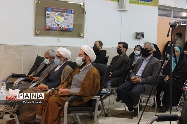 آیین نواخته شدن زنگ ملی استکبار ستیزی در شهرستان اسلامشهر