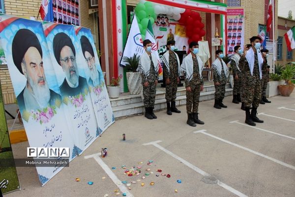 نواختن زنگ استکبار ستیزی در بوشهر