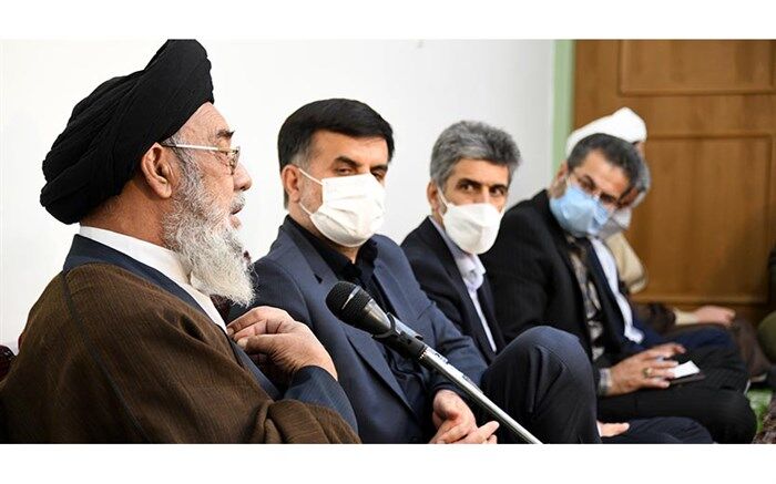 دانش‌آموزان و دانشجویان در گام سوم انقلاب اسلامی، الگویی شایسته برای جهان باشند