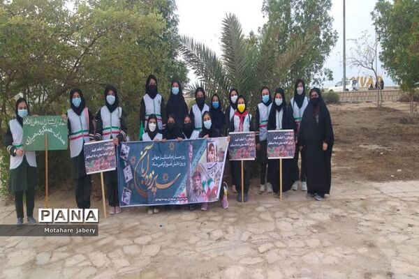 آیین نمادین زنگ استکبار ستیزی در ساحل خلیج همیشه فارس دلوار