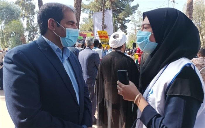 دانش آموزان طلایه داران گام دوم انقلاب هستند