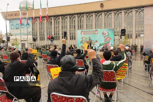 راهپیمایی یوم الله ۱۳ آبان «روز دانش‌آموز و روز ملی مبارزه با استکبار جهانی»