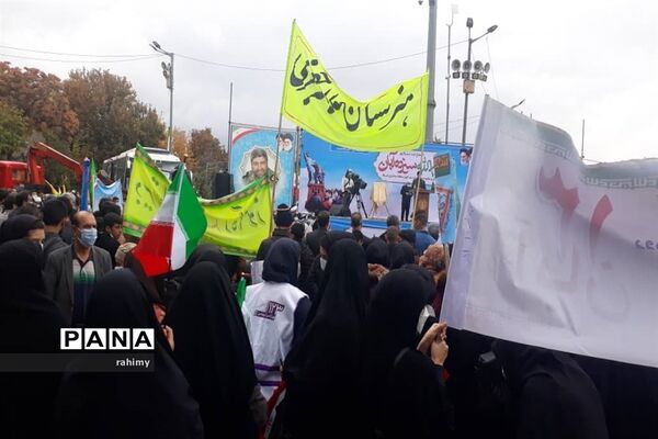 بزرگداشت روز دانش‌آموز در بجنورد