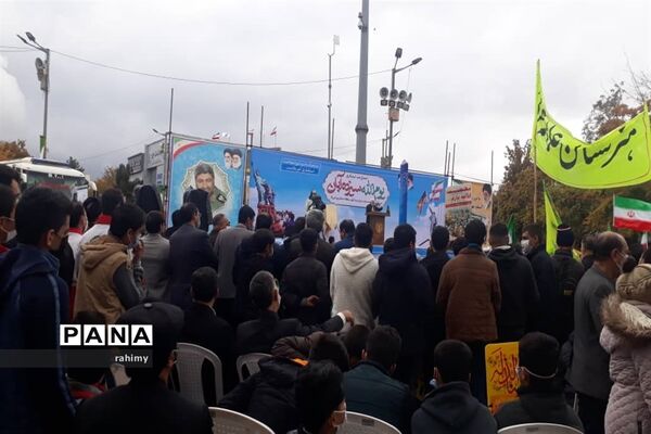 بزرگداشت روز دانش‌آموز در بجنورد