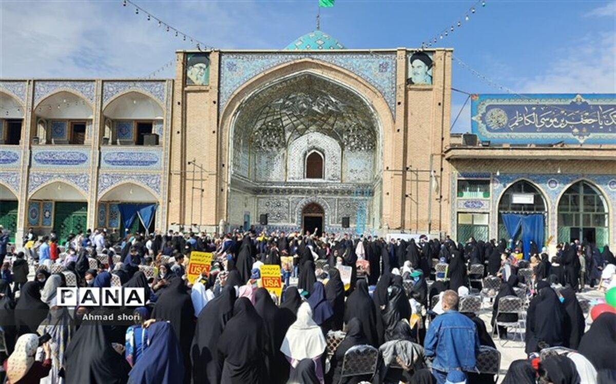 اجتماع بزرگ استکبارستیزی در شهرستان پیشوا