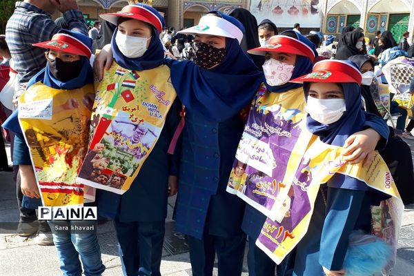 حماسه دانش‌آموزان  پیشوا در روز ۱۳ آبان