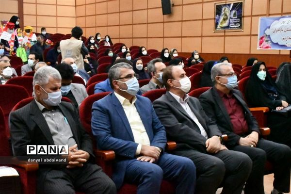 نشست صمیمی با رییس کمیسیون برنامه و بودجه مجلس به مناسبت ۱۳ آبان  در محمودآباد