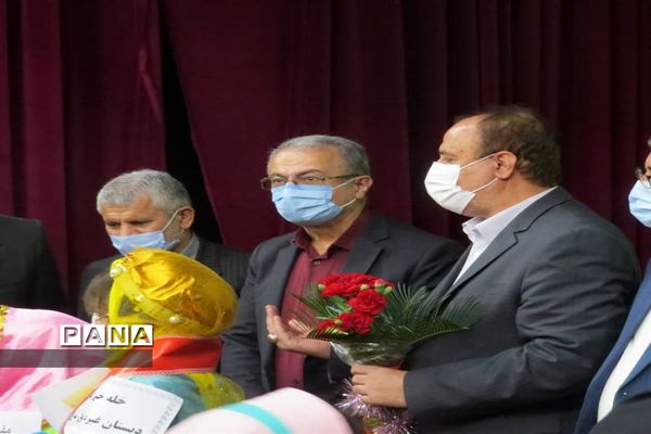 نشست صمیمی با رییس کمیسیون برنامه و بودجه مجلس به مناسبت ۱۳ آبان  در محمودآباد