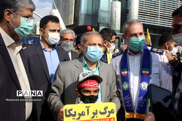 بصیرت دانش‌آموزی، ناتوانی استکبار