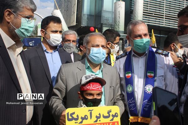 بصیرت دانش‌آموزی، ناتوانی استکبار
