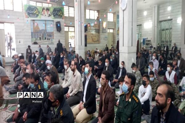 حضور دانش‌آموزان اداره آموزش و پرورش  ناحیه۶ در نمازجمعه خوراسگان