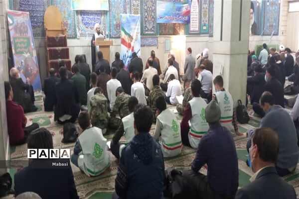 حضور دانش‌آموزان اداره آموزش و پرورش  ناحیه۶ در نمازجمعه خوراسگان