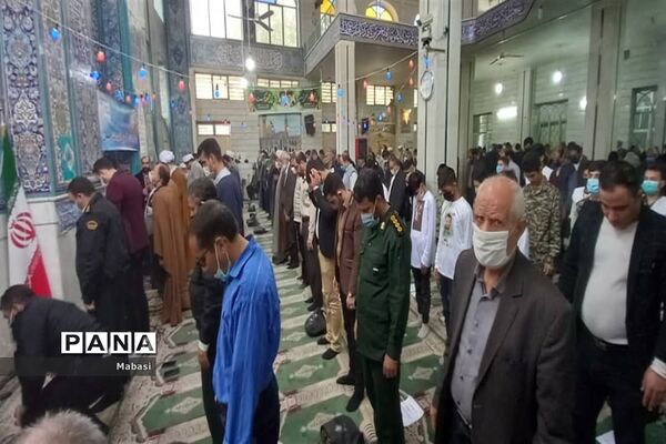 حضور دانش‌آموزان اداره آموزش و پرورش  ناحیه۶ در نمازجمعه خوراسگان