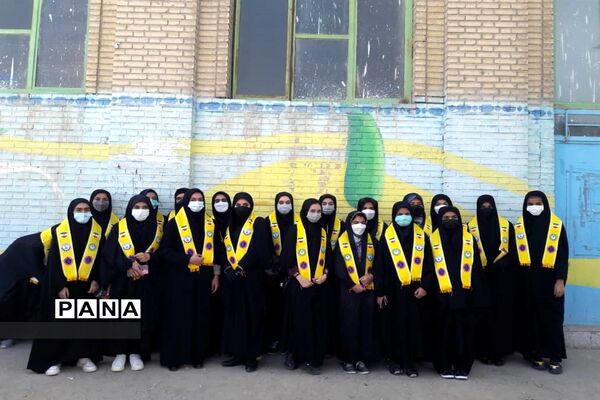 حضور تشکل‌ها و انجمن‌های دانش‌آموزی سیستان و بلوچستان در نماز جمعه زاهدان