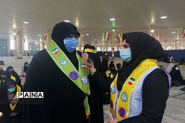 حضور تشکل‌ها و انجمن‌های دانش‌آموزی سیستان و بلوچستان در نماز جمعه زاهدان