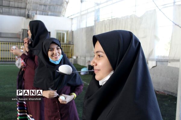 گرامیداشت هفته ملی مازندران به همت دانش‌آموزان دبیرستان مائده گلوگاه