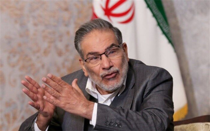 شمخانی: آمریکا با راهبرد تنش‌زایی همچنان در منطقه بحران‌آفرینی می‌کند