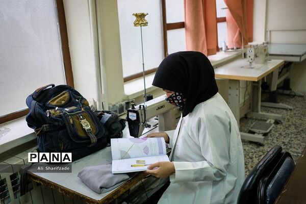 بازگشایی مدارس زیر سایه کرونا