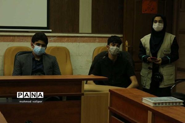 نشست خبرنگاران پانا با معاون پرورشی آموزش و پرورش شهرستان البرز