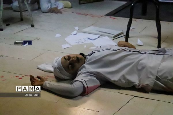 نمایش کت واک در تئاتر شهر تبریز