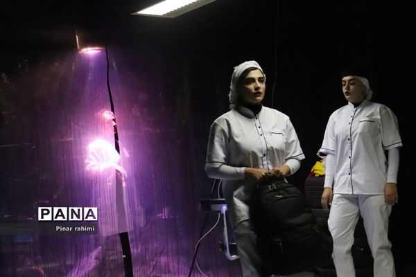 نمایش کت واک در تئاتر شهر تبریز