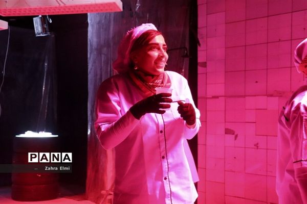 نمایش کت واک در تئاتر شهر تبریز