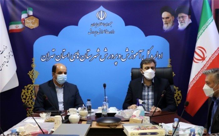 تجلیل از خانواده معظم شهدا، پاسداشت حرمت خون شهیدان این سرزمین است