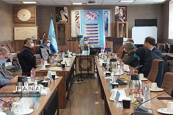 همایش آشنایی اولیا با مفاهیم سند تحول بنیادین