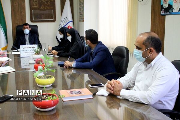 جلسه هم‌اندیشی طرح دانش‌آموز تراز انقلاب اسلامی آموزش و پرورش استان بوشهر