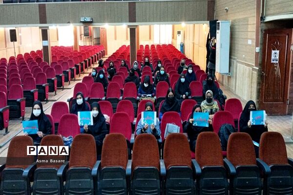 همایش یاریگران زندگی برای پیشگیری از آسیب‌های اجتماعی