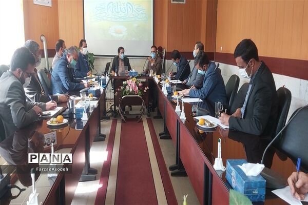جلسه هم اندیشی موسسان مراکز غیر دولتی  کاشمر