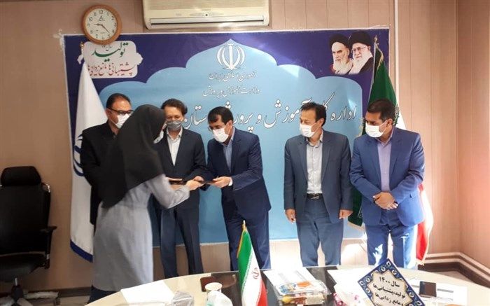 آیین تجلیل از دانش‌آموزان راه‌یافته به مرحله کشوری جشنواره جوان خوارزمی