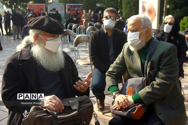 مراسم بدرقه پیکر زنده‌یاد کامبیز درم‌بخش